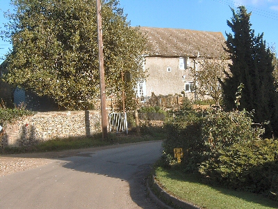 Lordship Farm, Little Munden November 2005 - 167KB jpg