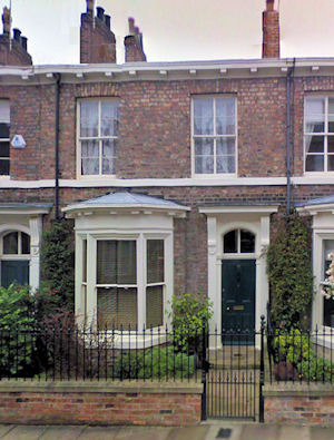 15 East Mount Road, York - 39kB jpg