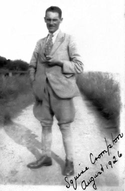 Harry Crompton at Bempton 1926 - 16kB jpg