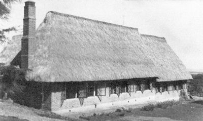 Front view Cottam Farm 1942 - kB jpg