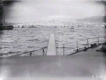 Salonika harbour 1915 - 28kB jpg