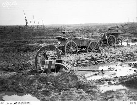 Westhoek mud and transport - 39kB jpg