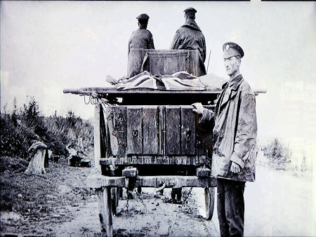 Graves Registration - Remains on the move - 48kB jpg