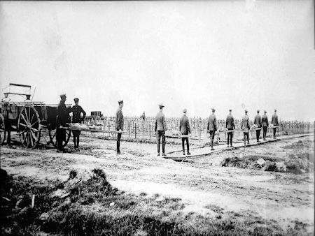 Graves Registration - Burial parties - 40kB jpg