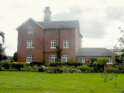 Well Close, Lowthorpe - 33kB jpg