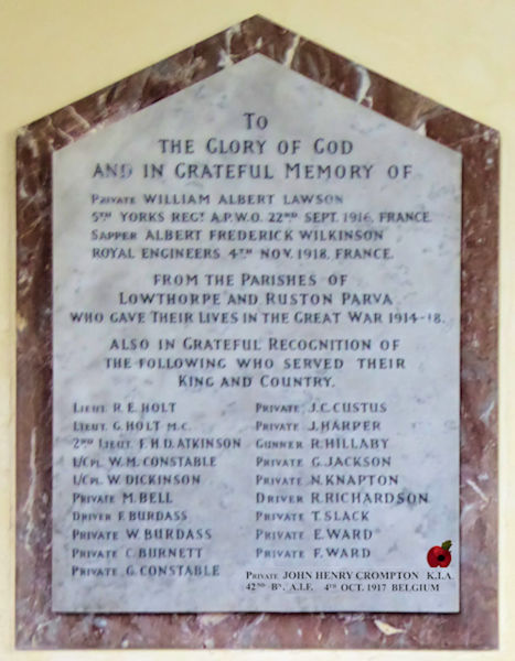 Lowthorpe war memorial - 56kB jpg