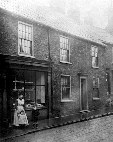 78 High Street, Barton c.1912 - 47kB jpg