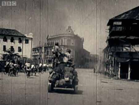 Singapore burning 15 February 1942 - 28kB jpg