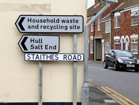 Thomas Edmund Staithes Road 3 - 39kB jpg
