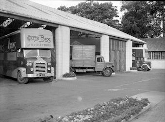 Manor Park depot 1 - 20kB jpg