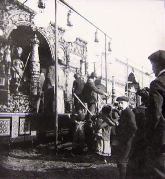 Larger attactions at The Sands Easter Fair 1904 - 30kB jpg