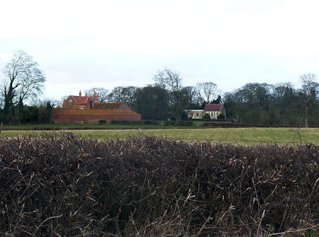 Hall Garth farm - 38kB jpg