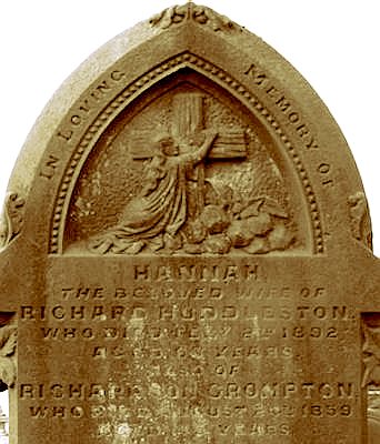 Close up of headstone of Hannah and Richardson, Flamborough - 25kB jpg