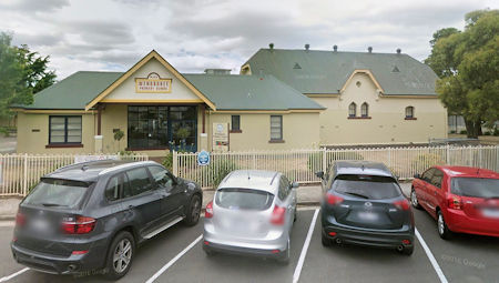 Wendouree Primary School - 30kB jpg