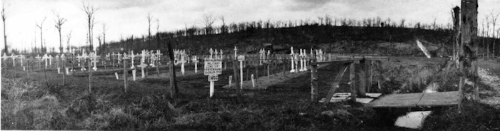 Royal Berks Cemetery 1922 - 86kB jpg