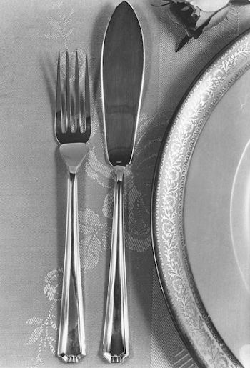 Mytton's cutlery 1939 - 40kB jpg