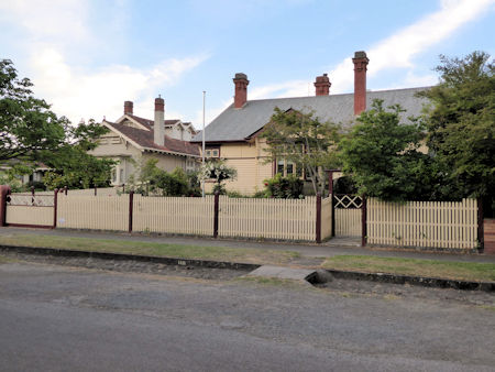 Margery Blackman 1430 Sturt Street Ballarat 2015 - 37kB jpg