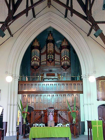 Interior Dorcas Street Presbyterian Church 2006 - 53kB jpg