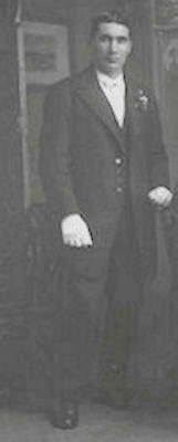 Leslie Milo Forsyth in 1912 - 7kB jpg