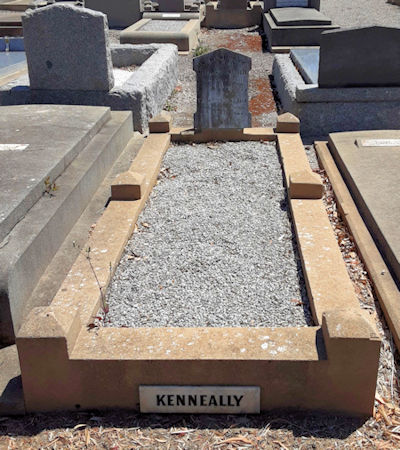 Mary Ann Kenneally's grave - 43kB jpg