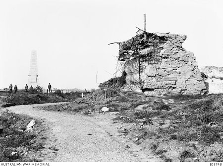Gibraltar and the 1st Division memorial 9 October 1919 - 57kB jpg