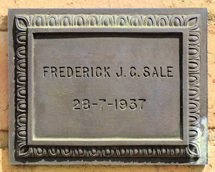 Frederick Sale's memorial - 44kB jpg