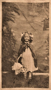 Florence Boote circa 1911 -13kB jpg