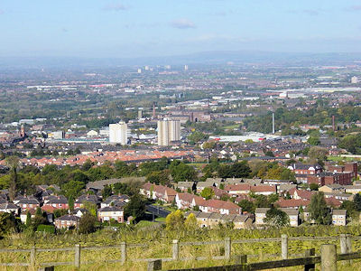 Hyde from Werneth Low - 45kB jpg