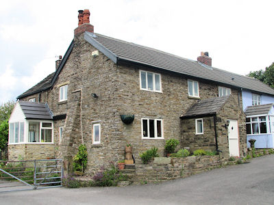 Low Top Farm 3 - 34kB jpg