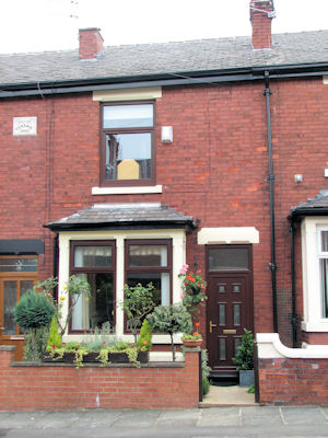 15 Napier Street, Hyde - 35kB jpg